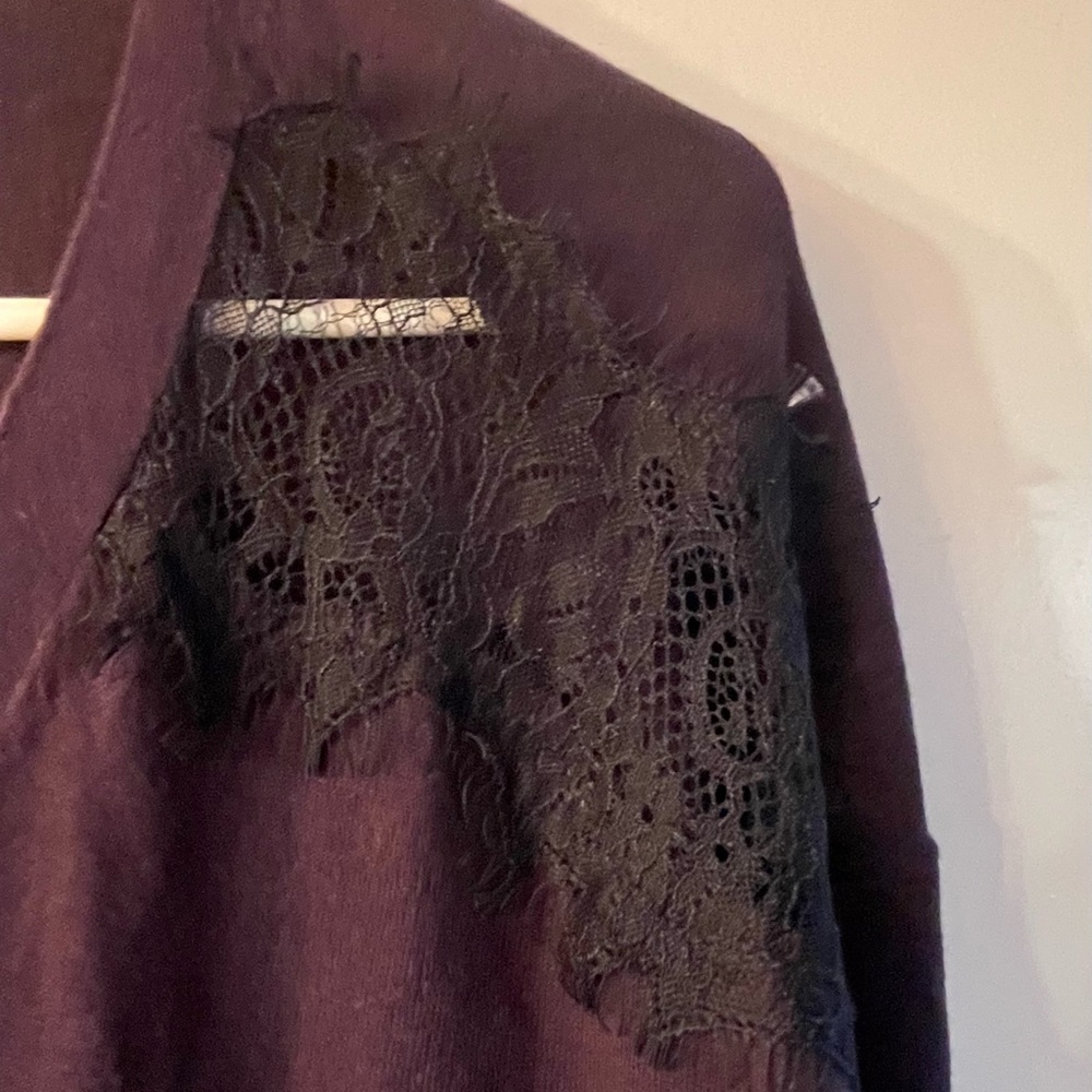 Bailey 44 Clara sweater eggplant with black lace - Picture 2 of 6
